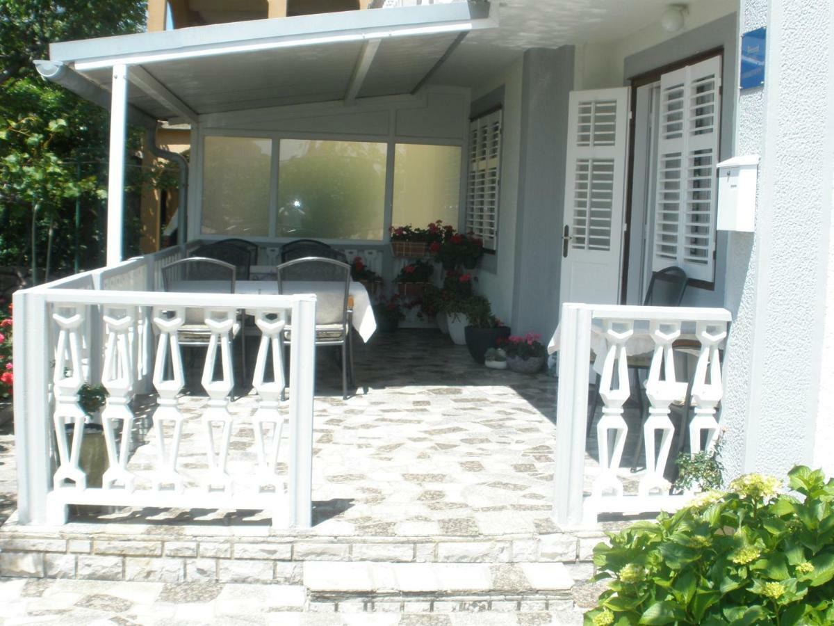 Apartmani I Sobe Mara Palit Esterno foto